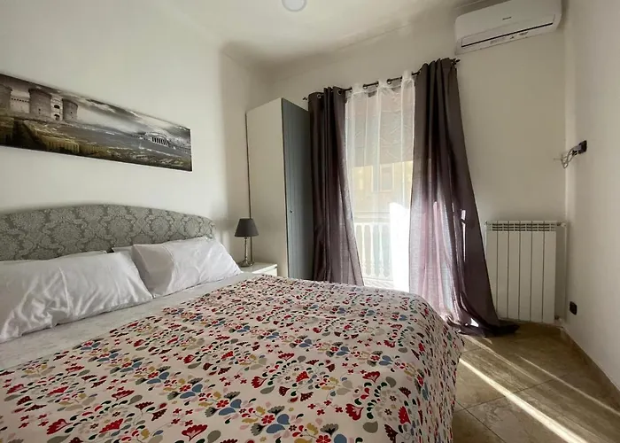 Falu Napoli Centro Camera Con Cucina E Bagno Privato